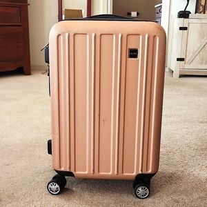 Calpak carry on suitcase! 🩷💼